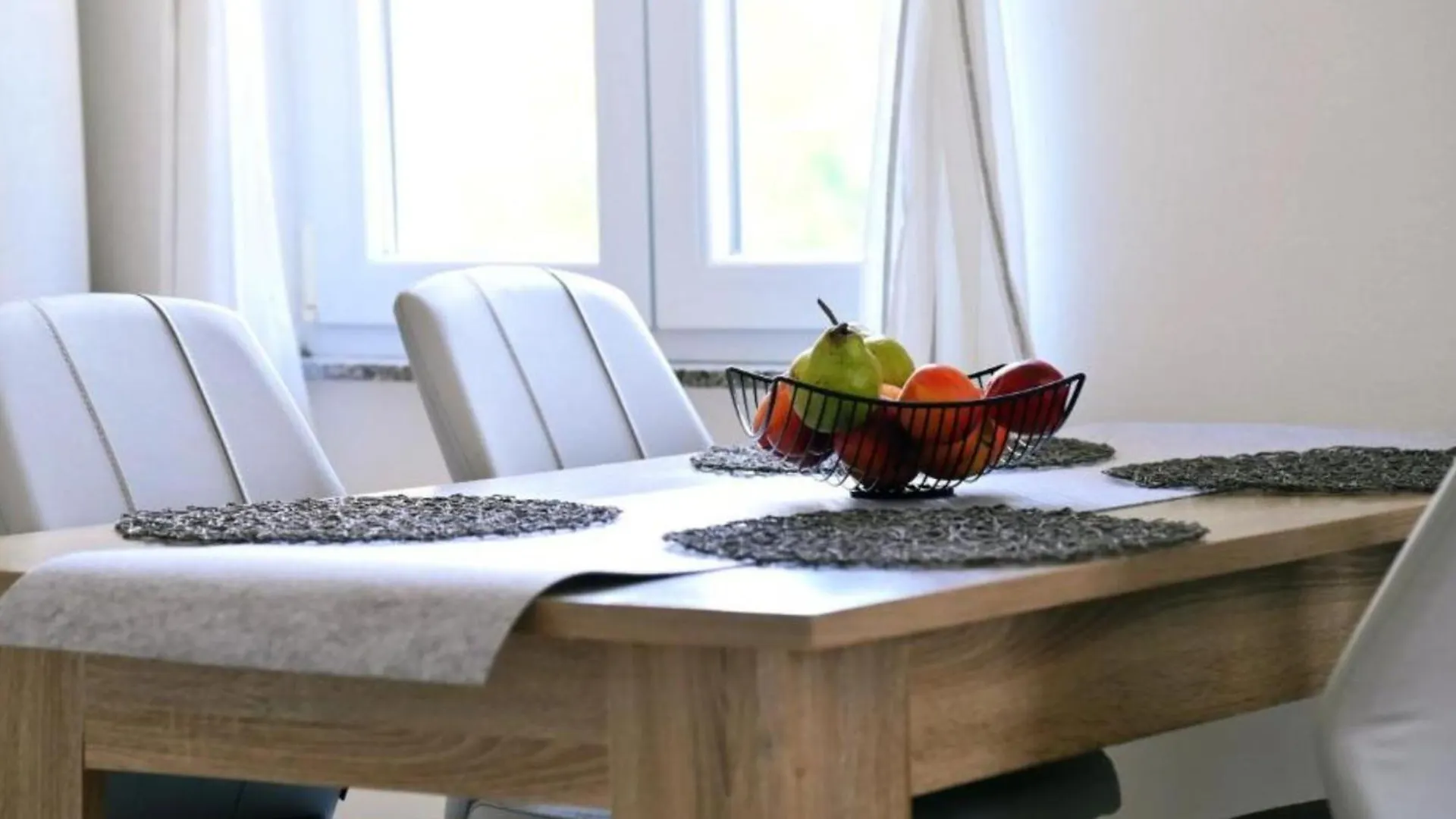 Holiday Home Mumy Gostinjac Villa
