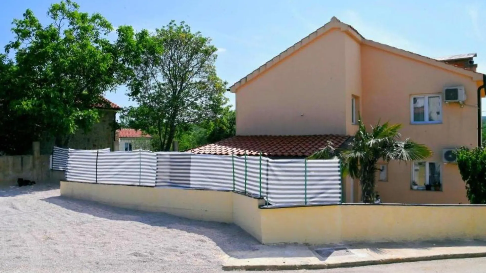 Holiday Home Mumy Gostinjac Villa